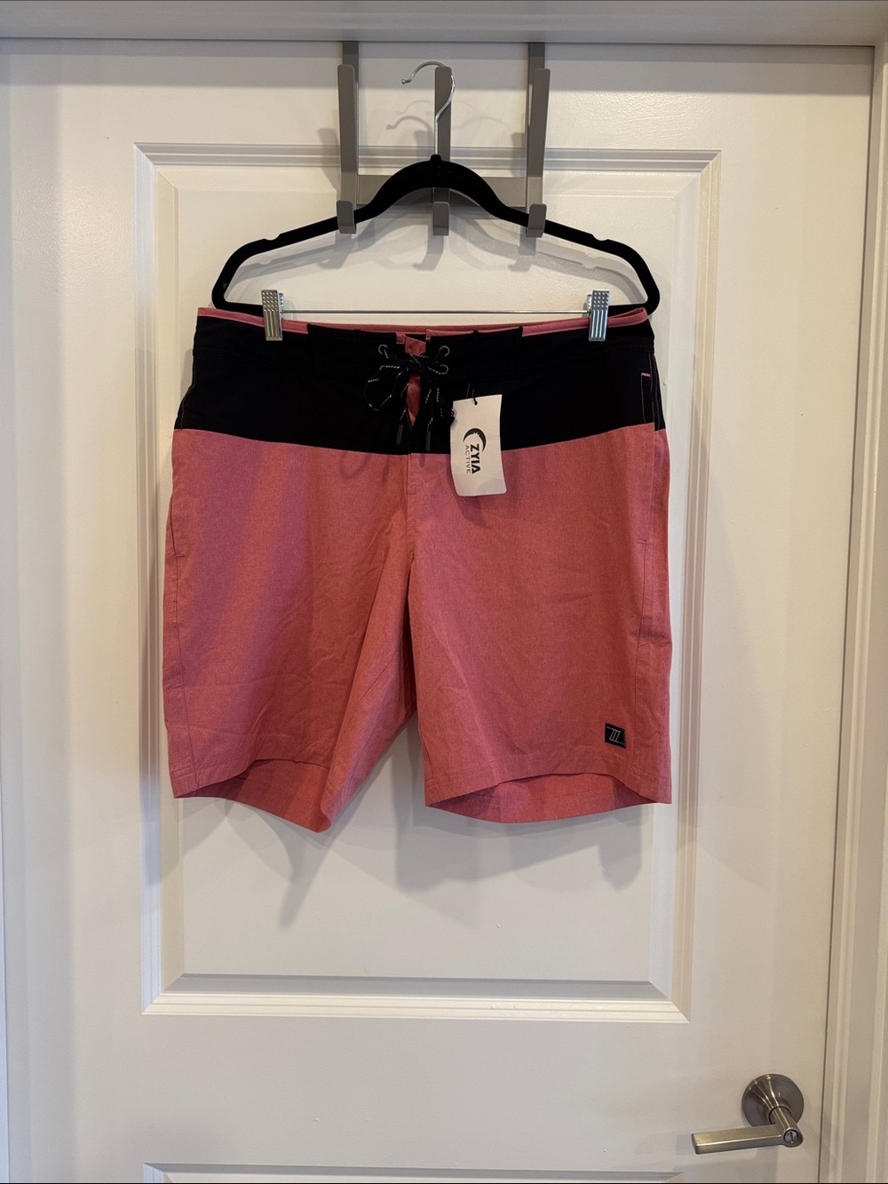 ZYIA Active Men’s 9” Board Short
